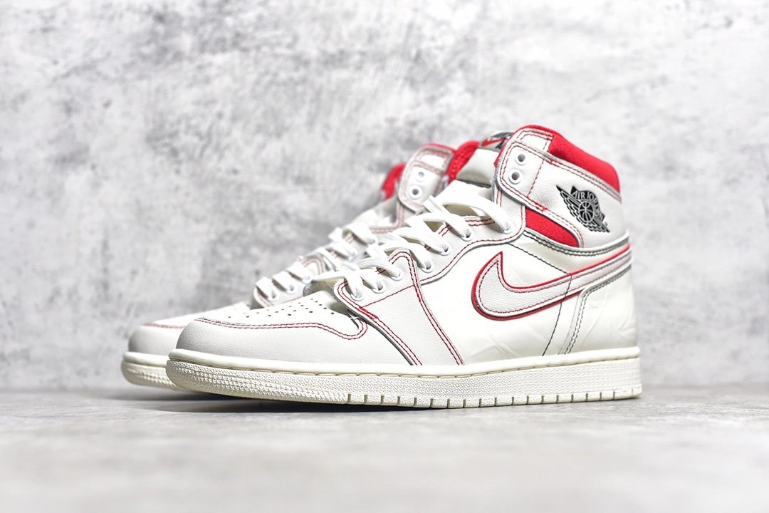 Air Jordan 1 Retro High OG Phantom