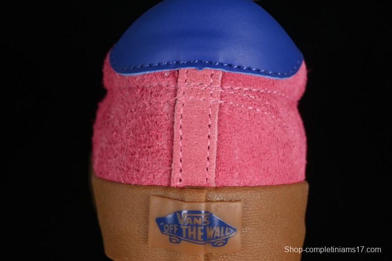 Vans Vault Og Sport Low Retro Suede Canvas Vulcanized Shoes in Dragon Fruit - VN000CQRCHL