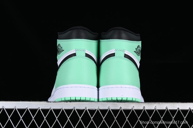 Air Jordan 1 Retro High "Green Glow" AJ1