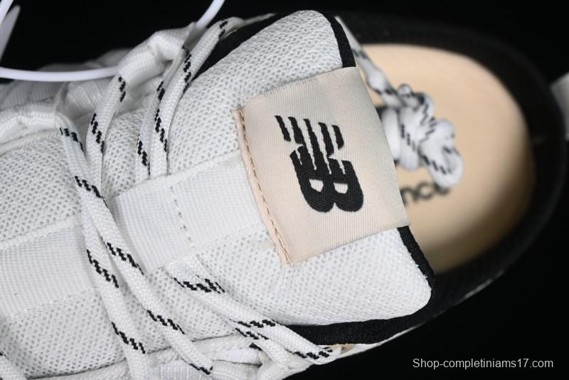 New Balance CRV CAP V2 Casual Sneakers with Flat Silhouette and Mesh Upper - SD3205IB2