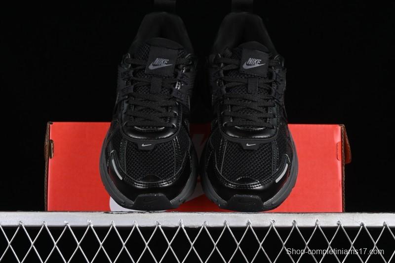 Nike V2K Runtekk 3XL Retro Low-Top Running Shoes with Shock Absorption and Anti-Slip Design - FD0736-001