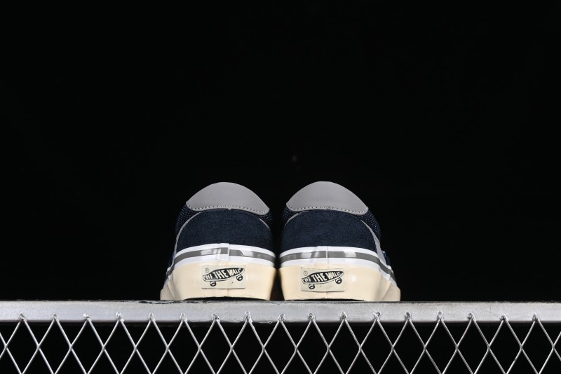 Vans TDC Tokyo Design Collective Old Skool Slip-On Premium Low-Top Casual Skate Shoes - VN000MXHDT4
