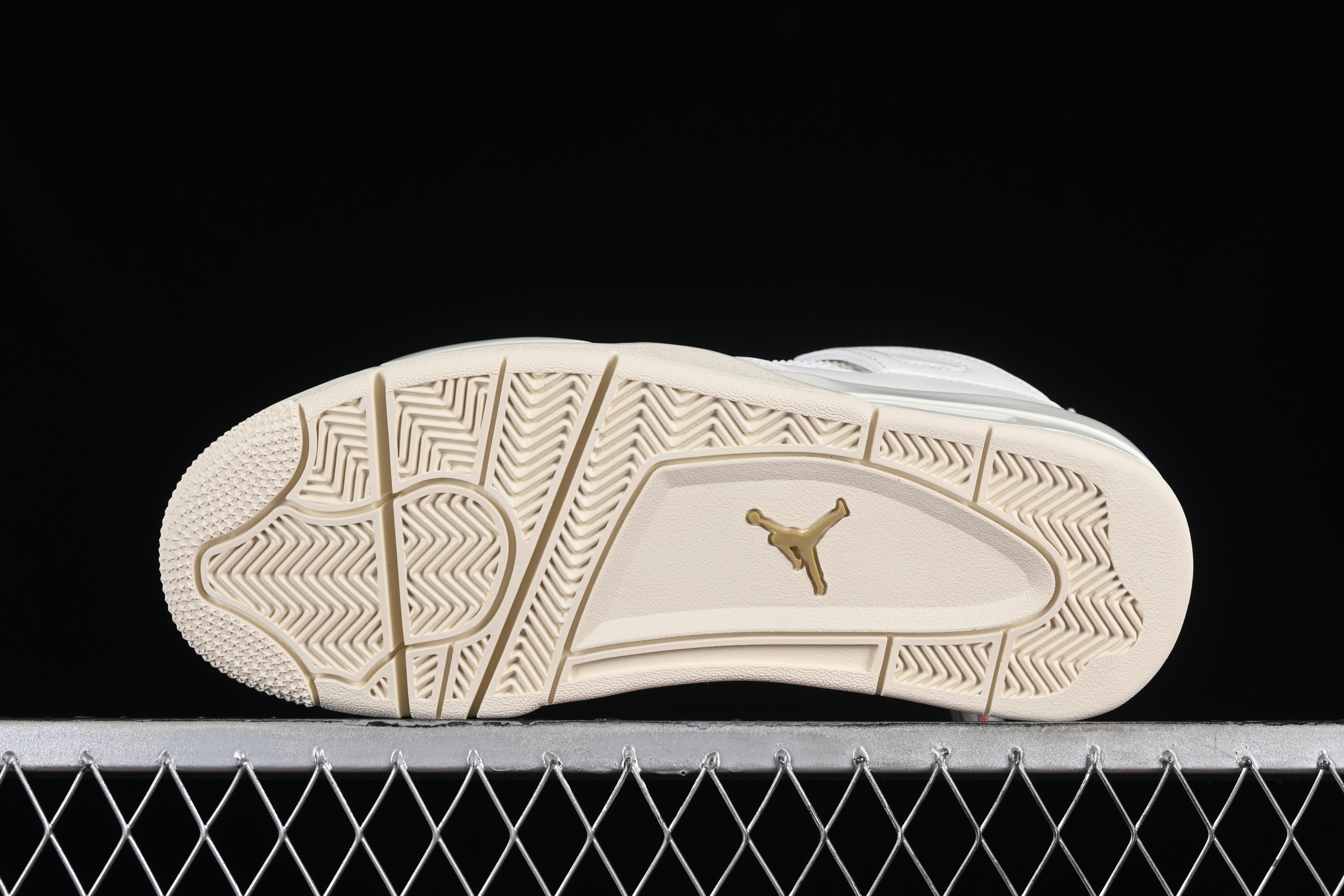 Nike Air Jordan 4 Retro Metallic Gold Basketball Shoes - AQ9129-170