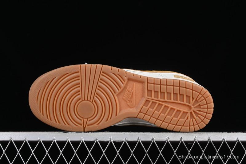 Supreme x Nike SB Dunk Low Anniversary Edition - XH0923-339