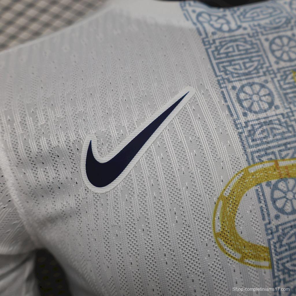 Player Version 25/26 Tottenham Hotspur Nike Year of the Snake Warm Up Jersey