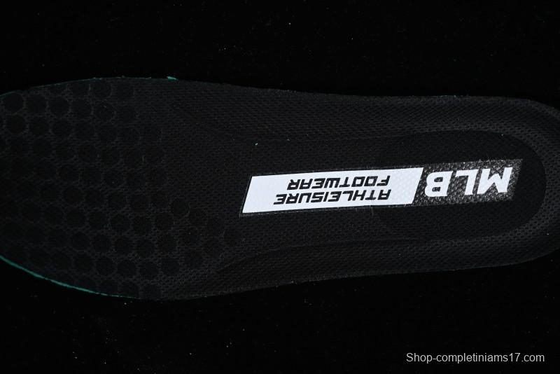 New York Yankees MLB ACE Runner Lightweight Casual Sneakers - 3ARNACE4N50BKS