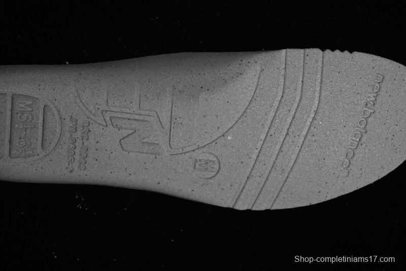 New Balance 1906 Series Retro Dad Style Casual Running Shoes - M1906RI