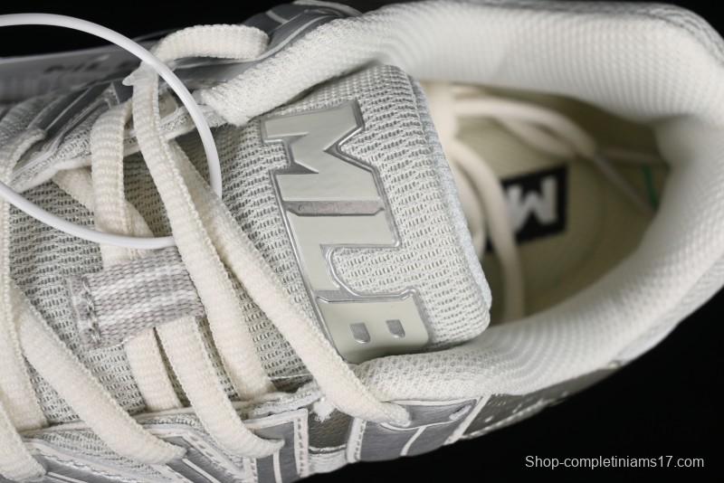 New York Yankees MLB ACE Runner Lightweight Casual Sneakers - 3ARNACE4N50IVS