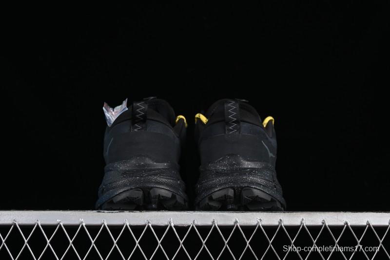 HOKA ONE ONE Tor Summit Low-Top Running Shoes with Geometric Cushioning for Stability and Traction - 1147952 BBLC