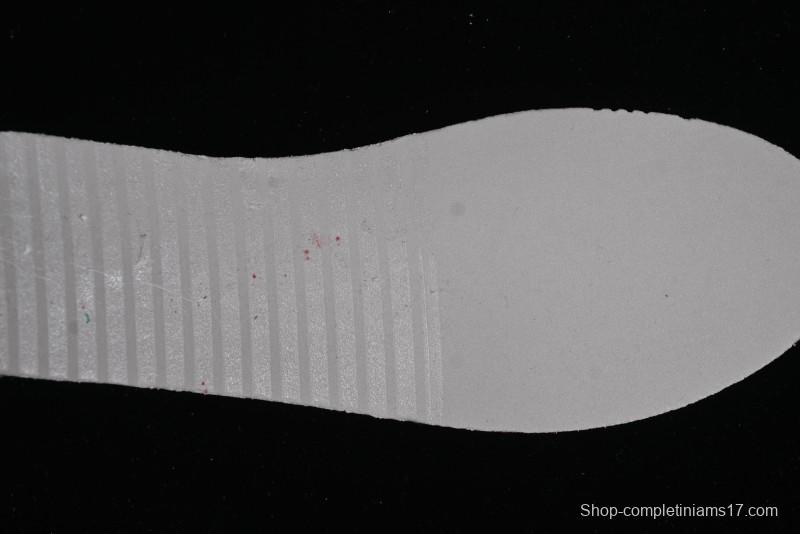 Nike SB Dunk Low Supreme - Plaid Colorway Low-Top Casual Skateboarding Shoes - SU1853-512