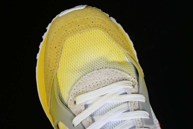 Onitsuka Tiger Moage Co Low-Top Running Shoes - Casual Comfortable Slip-Resistant Sneakers - 1183B555-101
