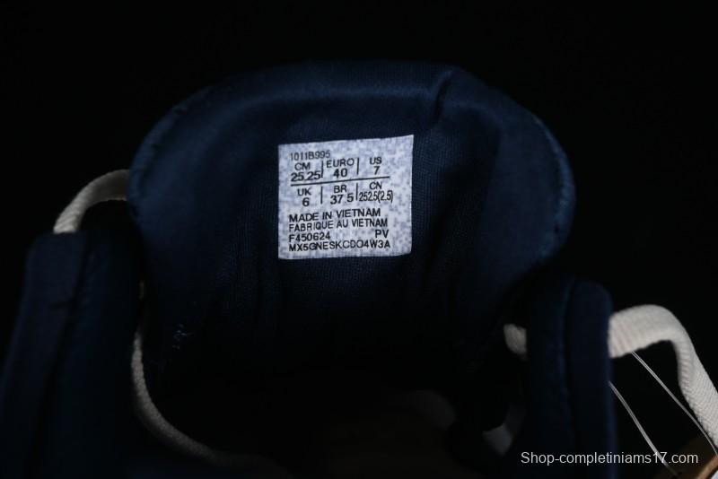 Asics Gel-Kayano 31 Running Shoes with Enhanced Cushion and Breathable Design - 1011B955-100