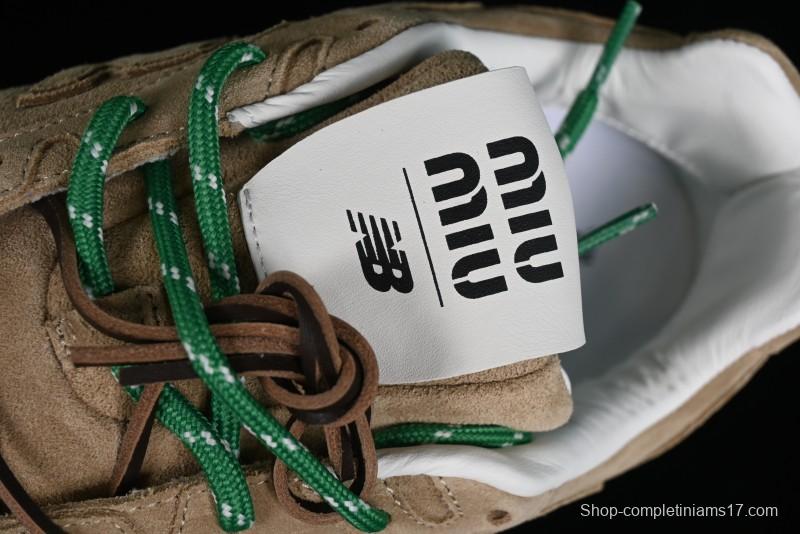 Miu Miu x New Balance 530 Low-Top Retro Running Sneakers with Deconstructed Design - 38165