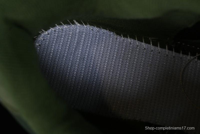 Vans Rowley XLT Series Skate Shoes with Cushioning and Durability - VN000E21BXU