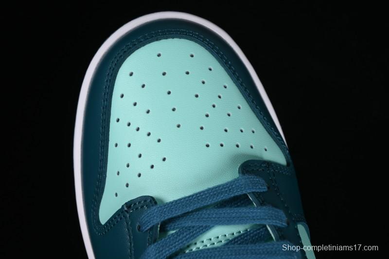 Nike Dunk Low SB Skateboarding Shoes in White and Geode Teal - DD1503-301