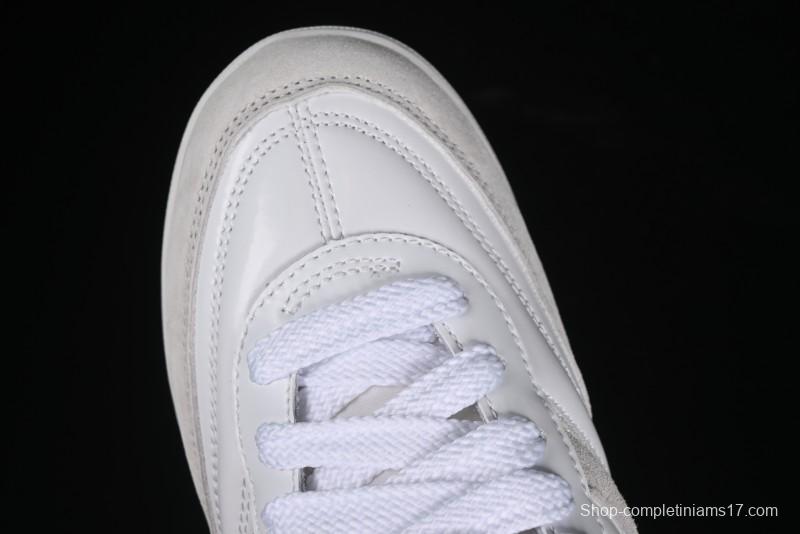 New Balance RC42 Series Retro Football Training Casual Sneakers - URC42JM