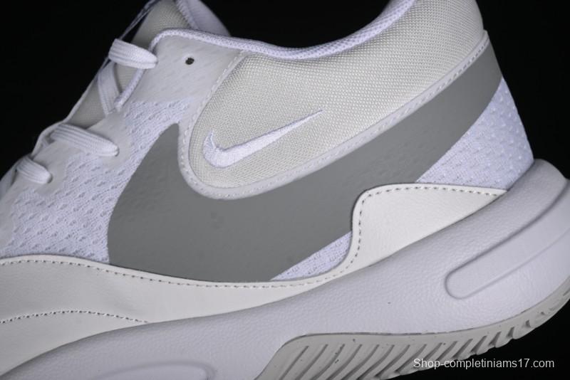 Nike Hyperquick SE Basketball Shoes with Cushioning and Breathability - FN4678-102