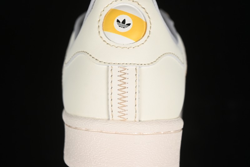 Adidas Superstar IF1779 Casual Sneakers with Shell Toe Design - IF1779