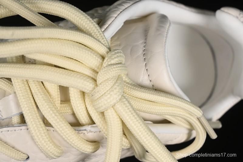 Alexander McQueen Flexion Retro Sneakers in Off-White with Anatomical Design and Split Sole - 2024s