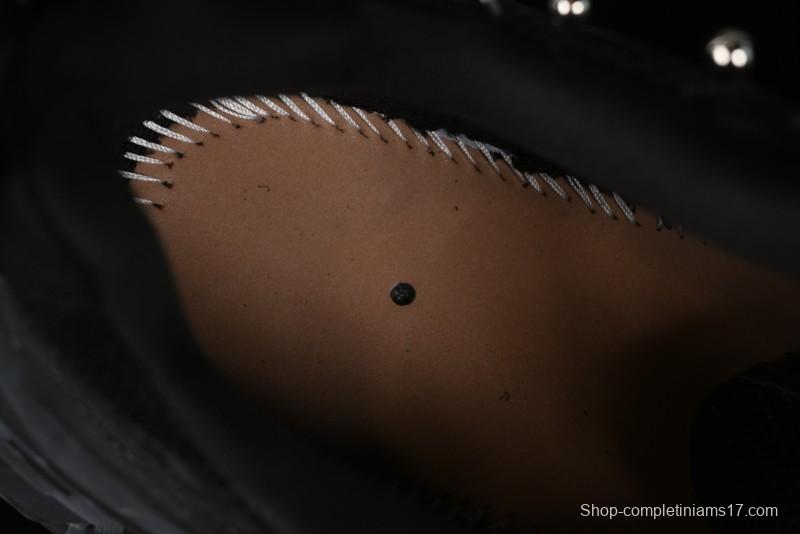 Balenciaga Defender Rubber Platform Sneakers Low-Top Combat Outdoor Shoes with Studded Design and Exaggerated Tire Tread Sole - W2RAG1081