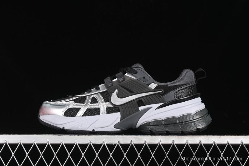 Nike V2K Runtekk 3XL Retro Low-Top Running Shoes with Shock Absorption and Anti-Slip Design - FD0736-005