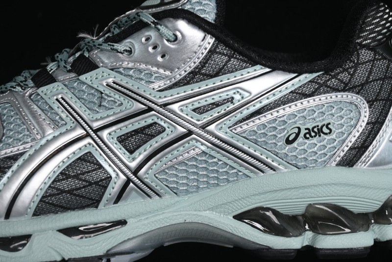 Asics Gel-Nimbus 10.1 Retro Breathable Casual Shoes with Cushioning for Men - 1203A543-400