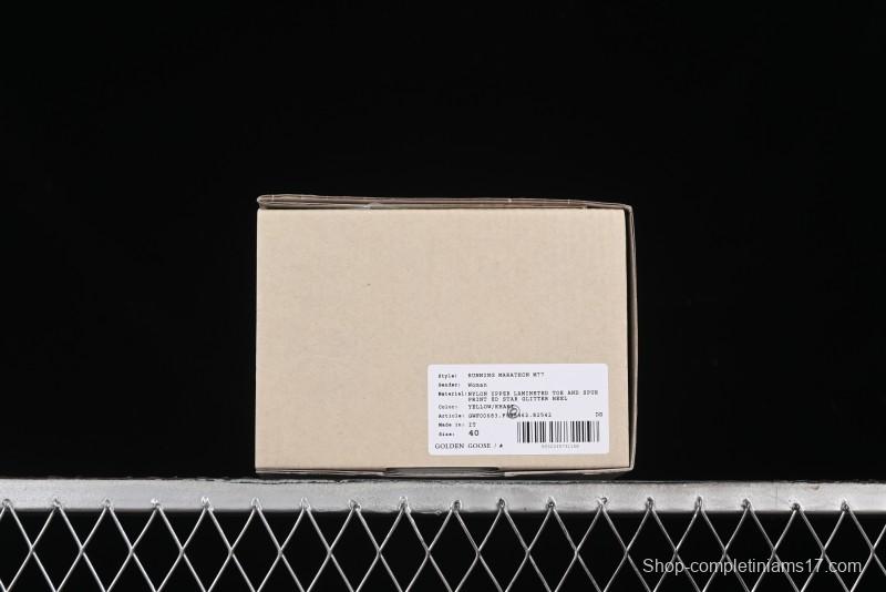 Golden Goose Marathon Golden Goose Distressed Sneakers with 3D Stabilizer and Cushioning - AJE5