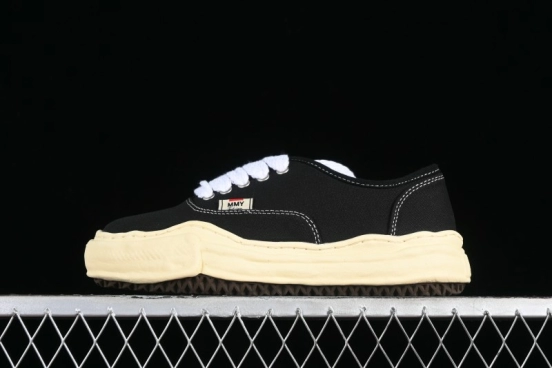 Wayne Original Sole Leather Low Sneaker with Deconstructed Ice Cream Sole - W.E5