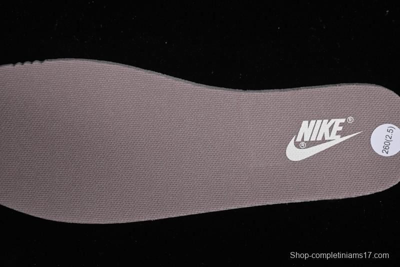 Nike Supreme SB Dunk Low Custom High-End Casual Skateboarding Shoes with Light Pink Colorway - RM2308-331