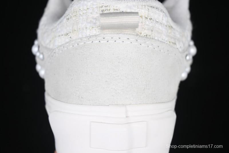 Vans Knu Skool Pearl White Chunky Sneakers with D-Ring Lacing System - VN000D22QC5