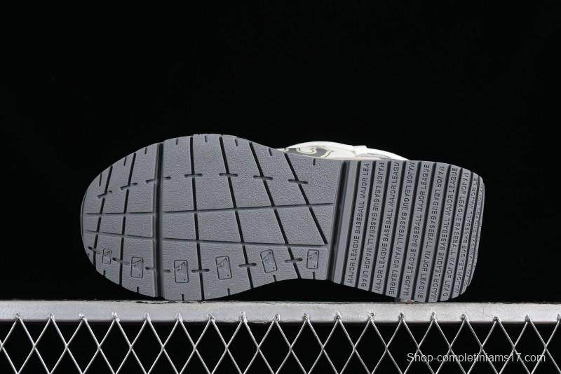 New York Yankees Chunky Runner Basic Lace-Up Lightweight Casual Sneakers - 3ASHCRR3N43WHS