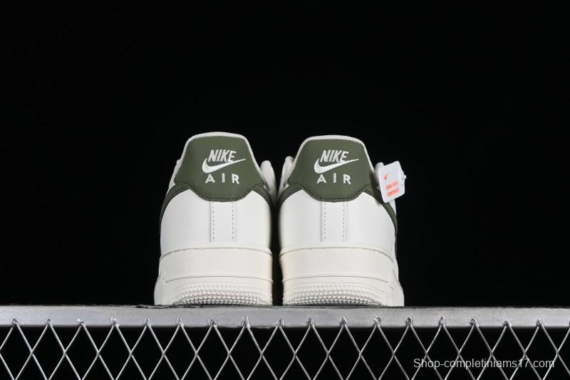 Nike Air Force 1 '07 Low Casual Sneakers in White Green Colorway - CQ5059-110