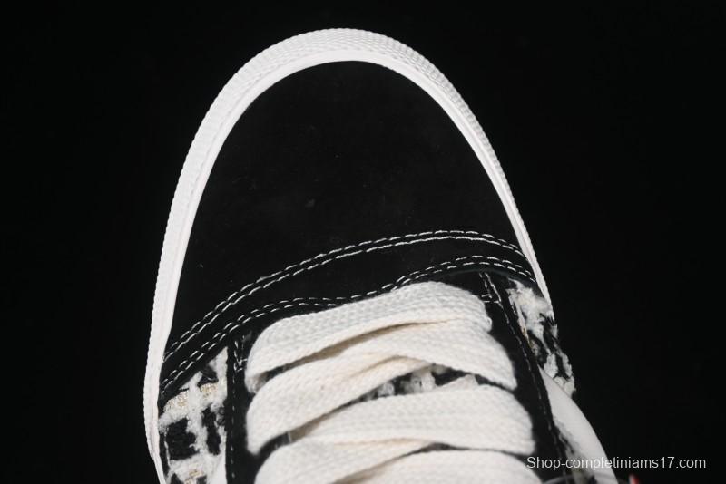 Vans Classics Knu Skool Retro Skate Shoes with Enhanced Cushion and Breathable Mesh - VN0A5JM2BA21