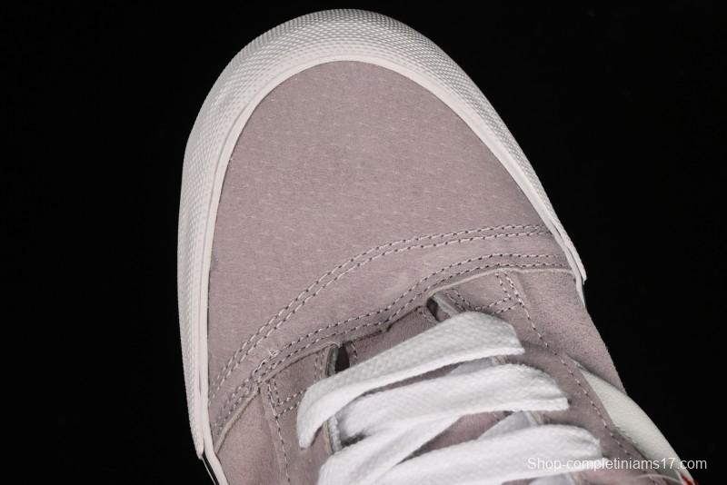 Vans Classics Knu Skool Retro Chunky Tongue Sneakers with Enlarged Toe and Breathable Mesh - VN000CRP0L08