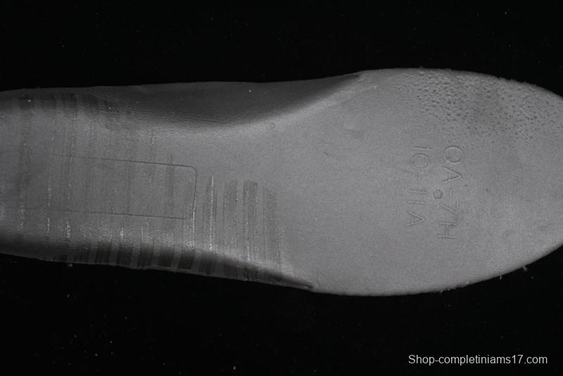 Nike Air Force 1 '07 Low Supreme Snake Year Limited Edition Basketball Shoes with Python Swoosh - DM6688-026