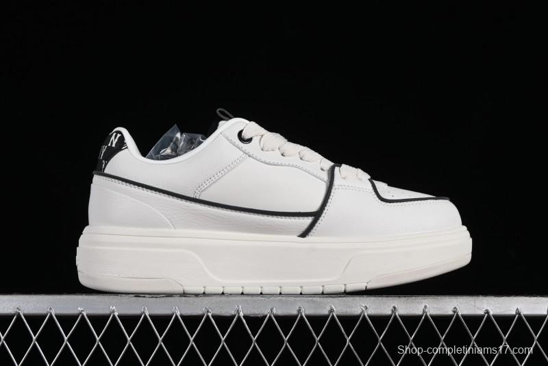 MLB Chunky Liner Basic New York Yankees Thick Sole Casual Sneakers with 6cm Height Increase - 3ASXCLR3N50WHS