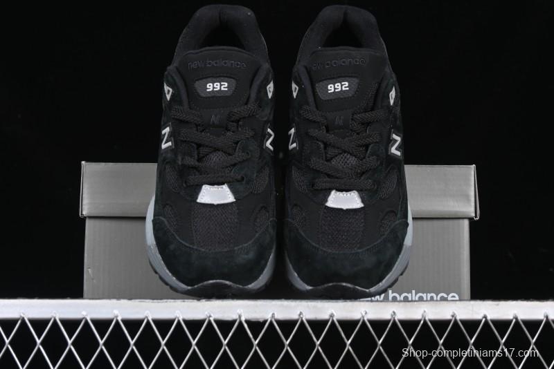 New Balance Made In USA 992 Classic Retro Running Shoes with Superior Cushioning - M992BL