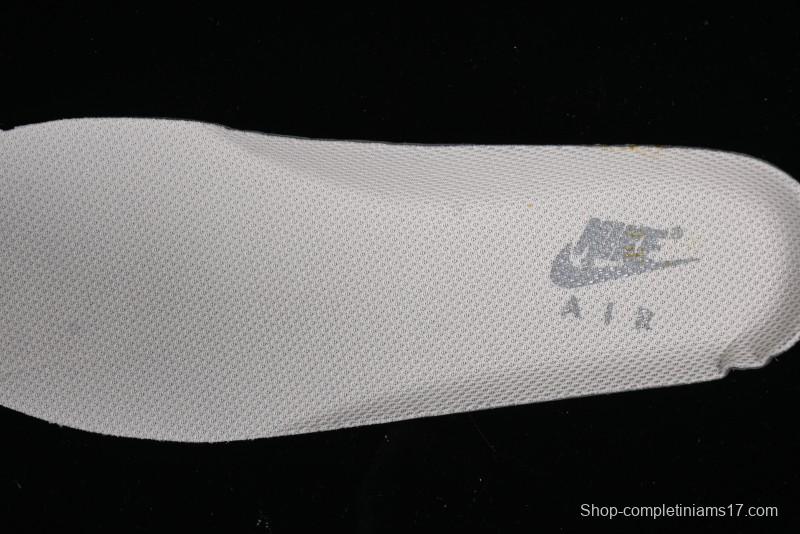 Nike Air Force 1 '07 Low Casual Sneakers with 3M Reflective Details and Full-Length Air Cushion - CJ1379-603