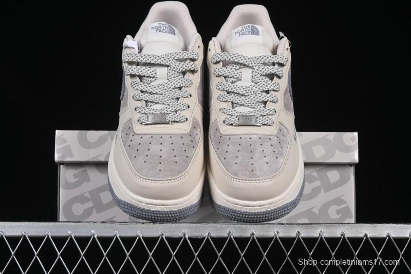 Nike Air Force 1 '07 Low The North Face Collaboration Patchwork Pigskin Red Tail Casual Sneakers - XZ6188-649