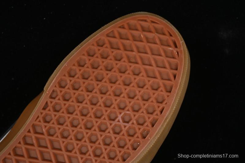 Vans Knu Skool Low-Top Retro Casual Vulcanized Sneakers - VN000CP50VM