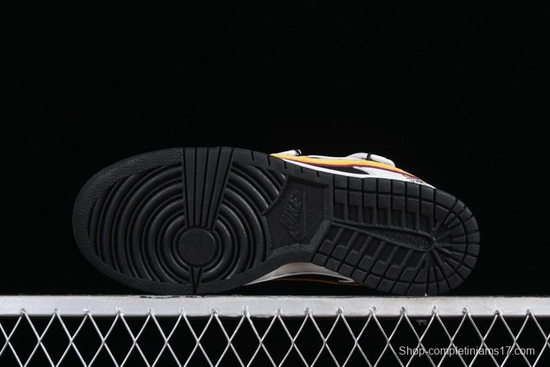 Nike SB Dunk Low Custom Collaboration Otomo Katsuhiro x Nike SB Dunk Low "Steamboy OST" - CT0856-101