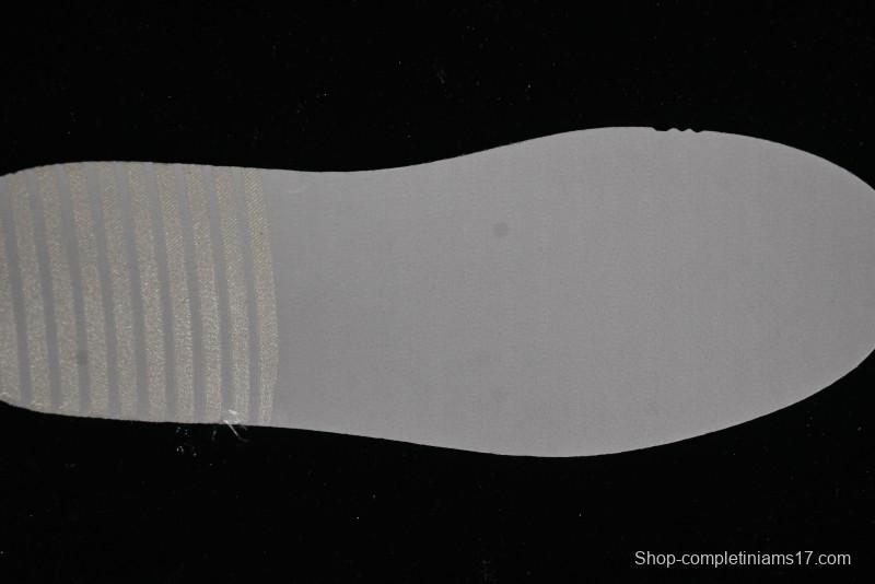 Supreme x Nike SB Dunk Low Anniversary Custom White Red Colorway Low-Top Casual Skate Shoes - BB8657-107