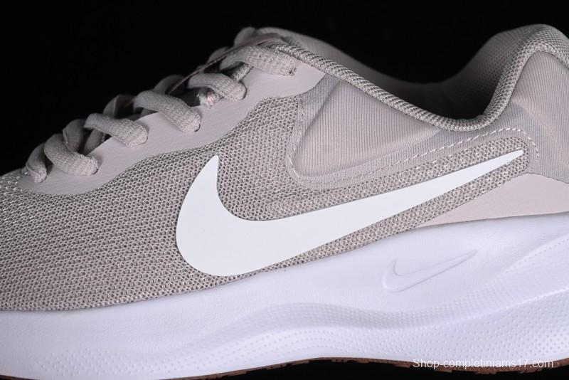 Nike Revolution 7 Wide Low-Top Running Shoes with Breathable Mesh and Durable Cushioning - FB2208-007