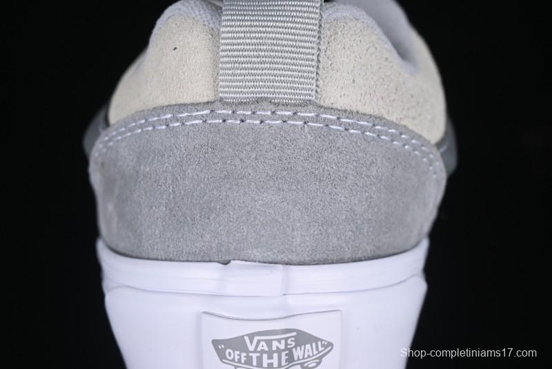 Vans Knu Skool Low-Top Retro Chunky Sneakers - VN000D22BH7