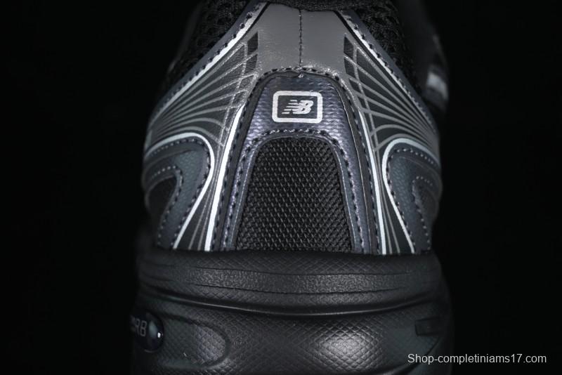 New Balance 740 Black and Silver Retro Running Sneakers for Men