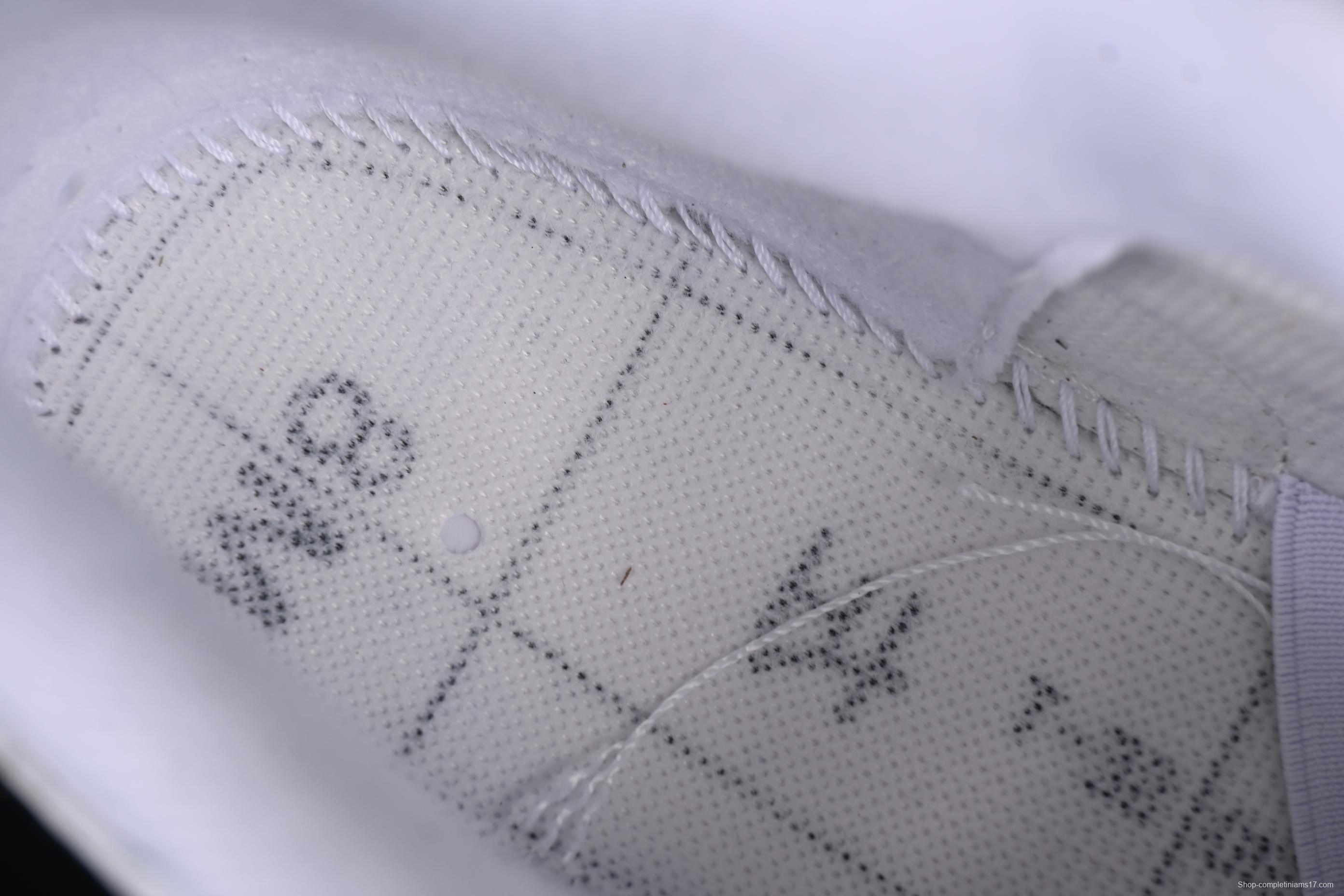 Nike Air Jordan 3 Retro UNC White Blue Cracked Leather Basketball Shoes - CT8532-104