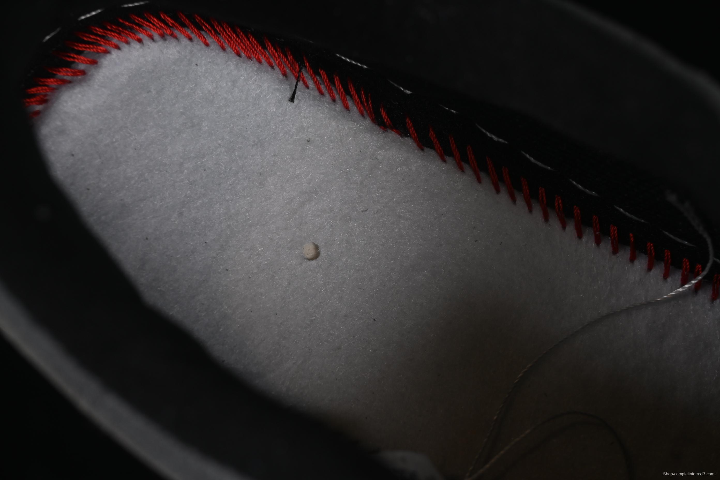 Nike Air Force 1'07 Low "Black Pink" Limited Edition Sneakers with Heart Design - DO6730-010