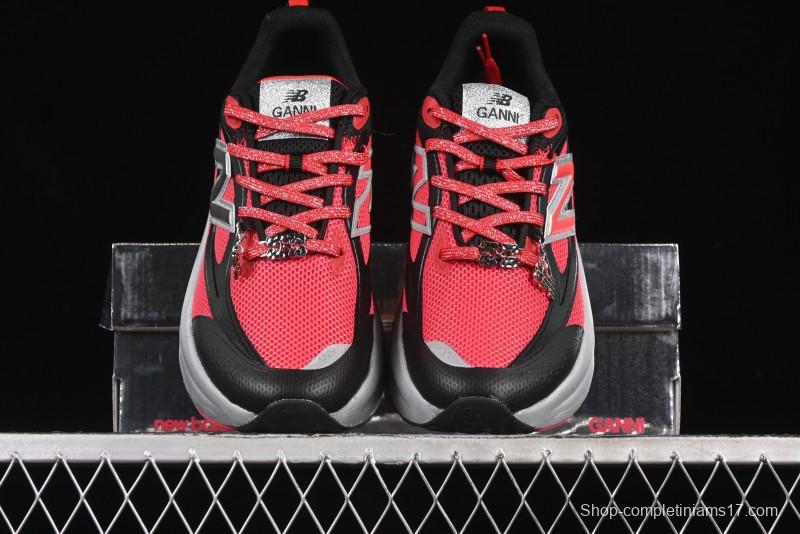 Ganni x New Balance Fresh Foam Trainer UTRNGA Silver Metallic Retro Running Shoes - UTRNGN