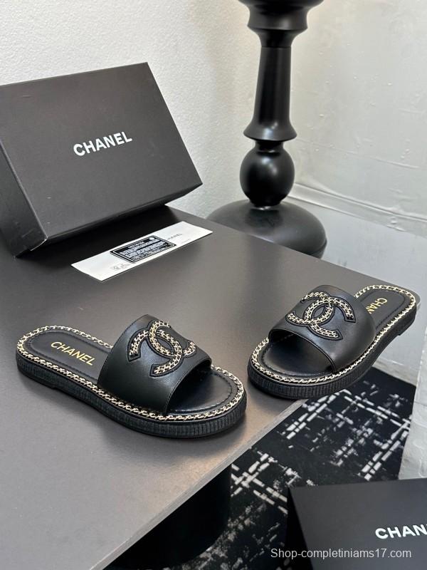 2025 Women Chanel Black Leather Slippers Chain Detail LY00320