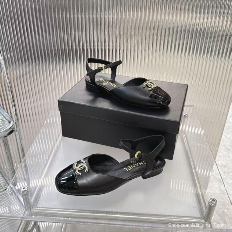 2025 Women Chanel Black Leather Patent Leather Loafers